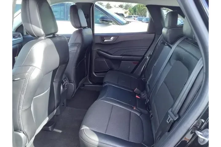 $26999 : Ford Escape Plug-In Hybrid 2 image 8