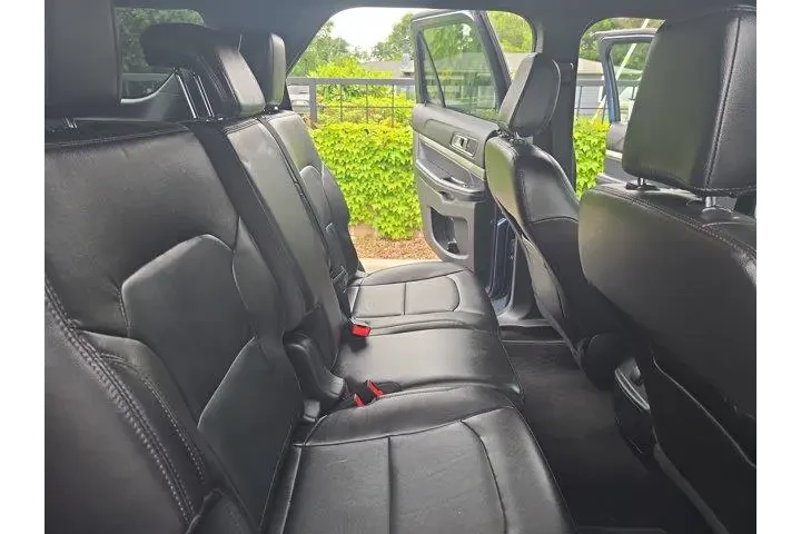 $21995 : Ford Explorer 2018 XLT 4dr S image 10
