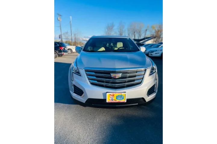 $15995 : 2019 XT5 image 4