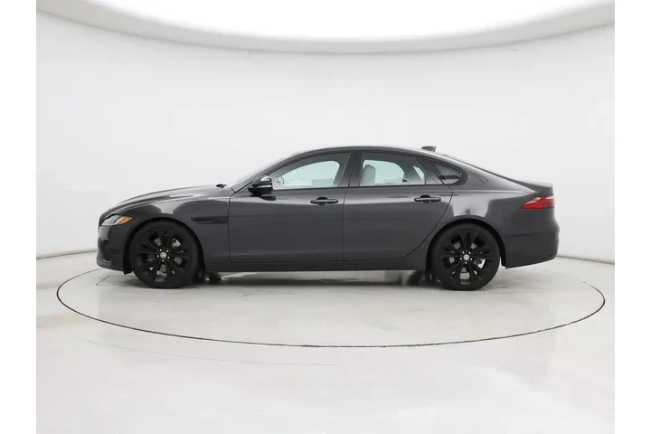 $36998 : Jaguar XF 2023 P250 SE 4dr S image 3