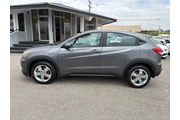 $13657 : Honda HR-V 2016 LX 4dr Cross thumbnail