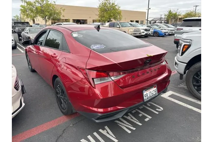 $18499 : Hyundai ELANTRA 2022 SEL 4dr image 2