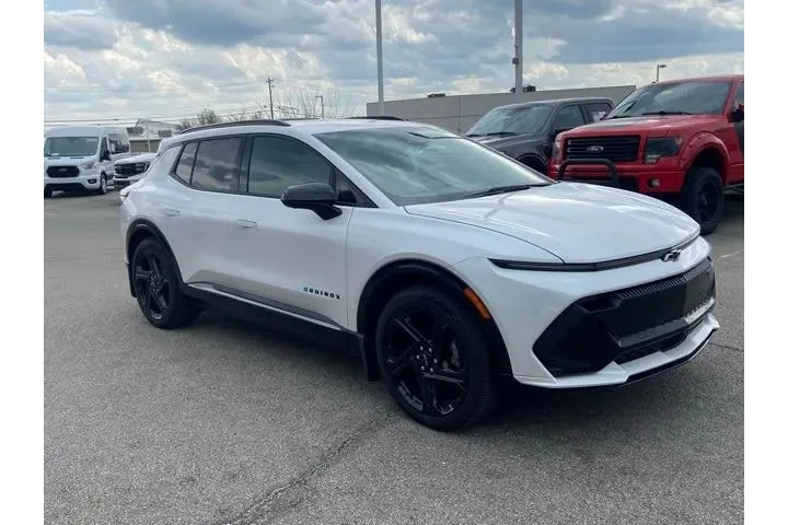 $28551 : Chevrolet Equinox EV 2025 RS image 2