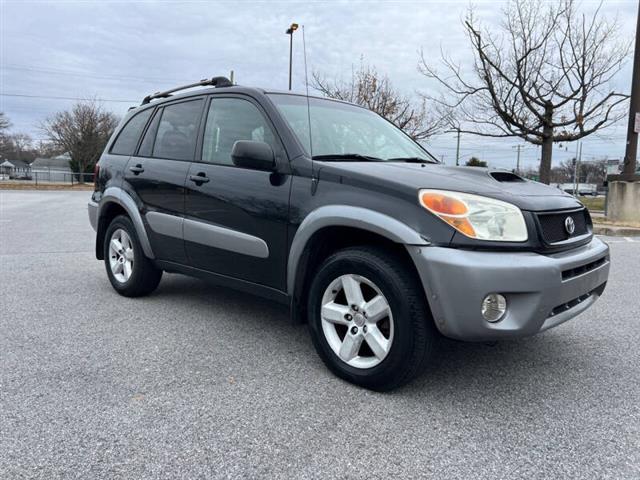 $6500 : 2005 RAV4 image 5