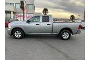 $26430 : Ram 1500 Classic 2024 4x2 SL thumbnail