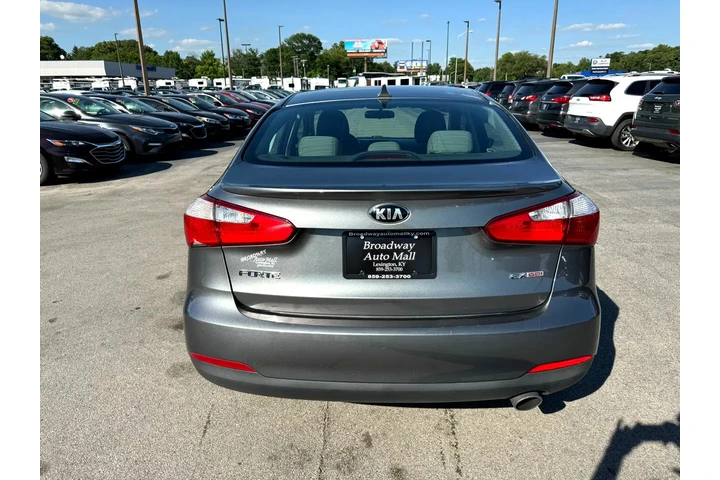 $8980 : 2016 Forte 4dr Sdn Auto EX image 3