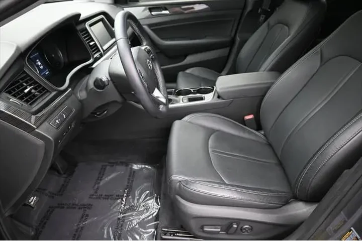 $18988 : Hyundai SONATA 2018 Limited image 10