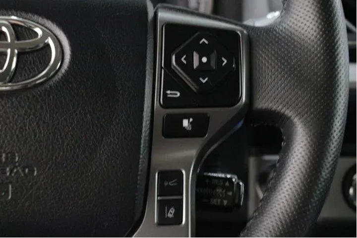 $39899 : Toyota Tacoma 2023 4x4 TRD P image 4