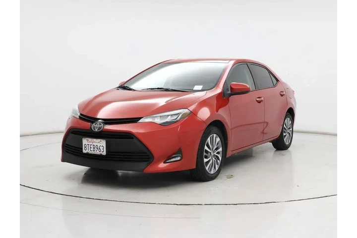 $15998 : Toyota Corolla 2017 XLE 4dr image 4
