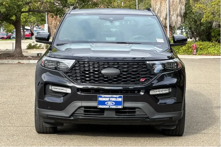 Ford Explorer 2022 AWD ST 4d image 9