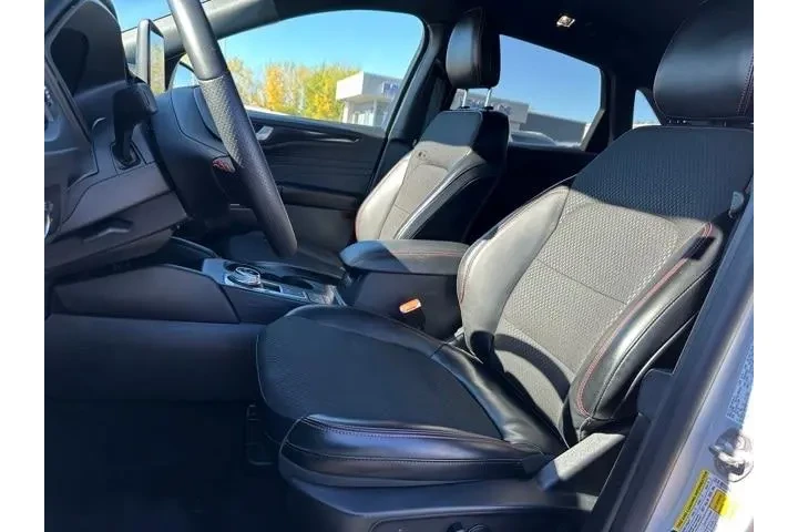 $27500 : Ford Escape 2025 AWD ST-Line image 6