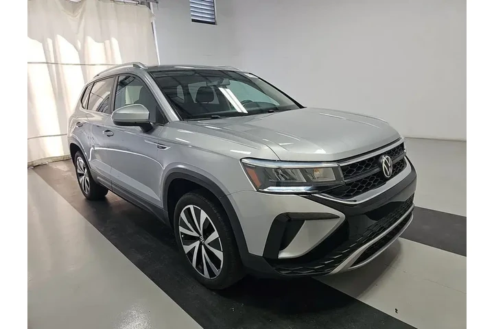 $15990 : Volkswagen Taos 2022 SE 4dr image 3