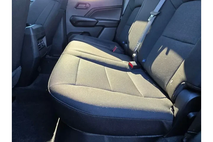 $33991 : Chevrolet Colorado 2026 4x2 image 4