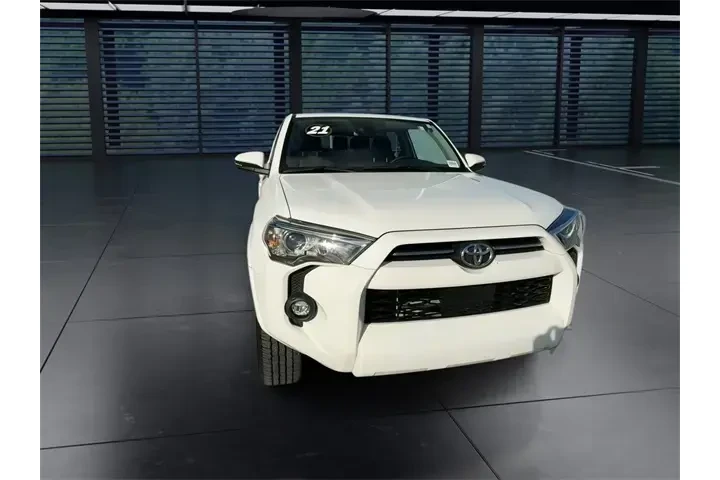 $33998 : Toyota 4Runner 2021 4x4 SR5 image 3