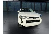 $33998 : Toyota 4Runner 2021 4x4 SR5 thumbnail