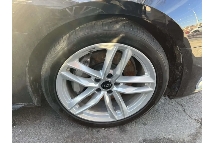 $26480 : Audi A4 2024 AWD quattro S l image 9