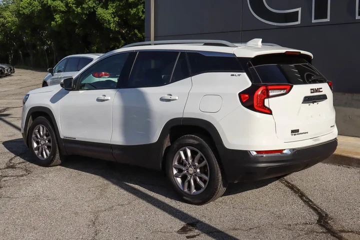 $23187 : 2024 Terrain AWD 4dr SLT image 6