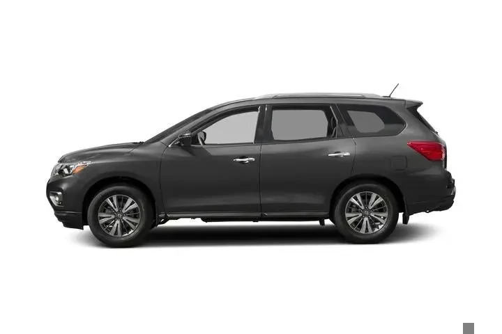 $11885 : Nissan Pathfinder 2017 4x4 S image 2