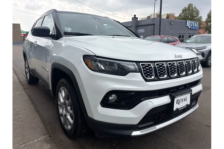 $24995 : 2025 Compass Limited 4x4 image 2