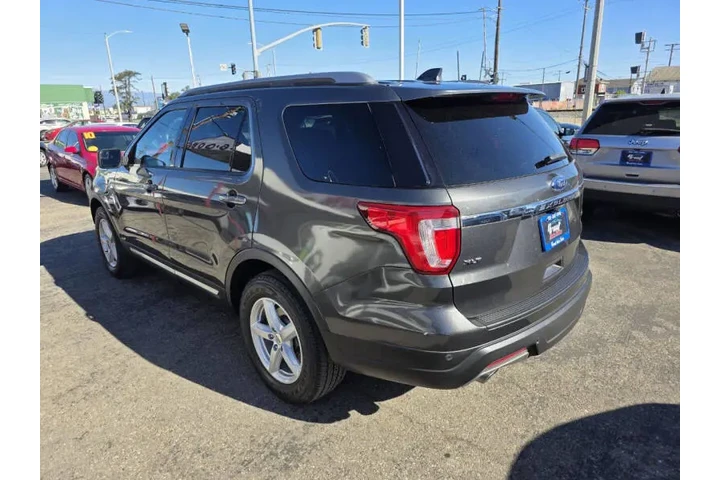 $15995 : 2018 Explorer XLT image 5