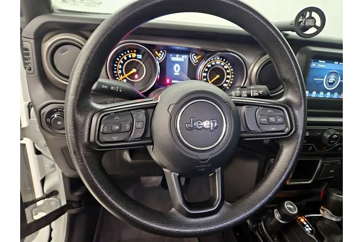 $32998 : Jeep Wrangler Unlimited 2022 image 10