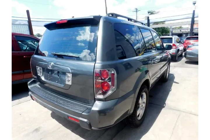 $5995 : 2007 Pilot LX 2WD image 7