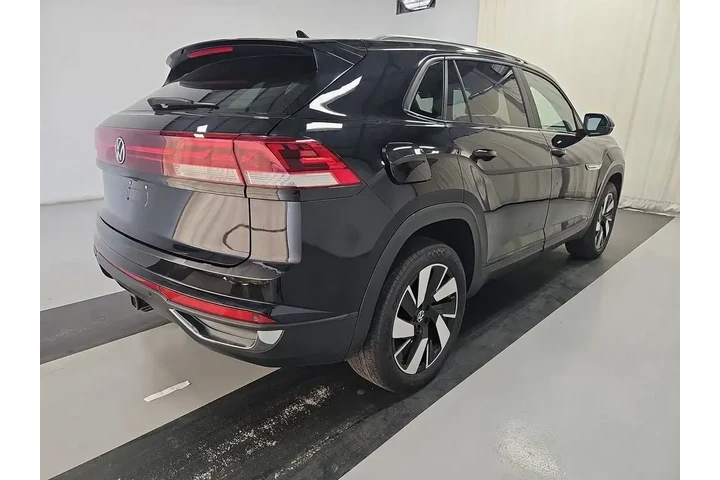 $25990 : Volkswagen Atlas Cross Sport image 4
