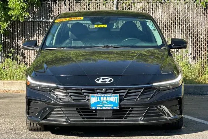 $19740 : Hyundai ELANTRA 2024 Limited image 6
