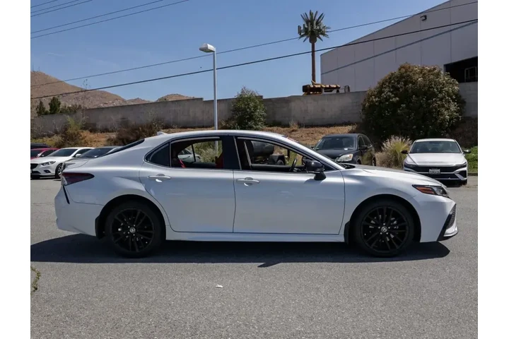$28880 : Toyota Camry 2022 XSE 4dr Se image 3