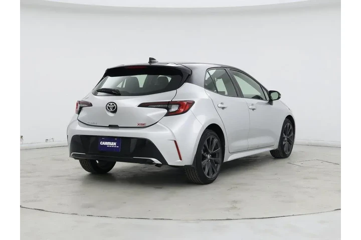 $24998 : Toyota Corolla Hatchback 202 image 8