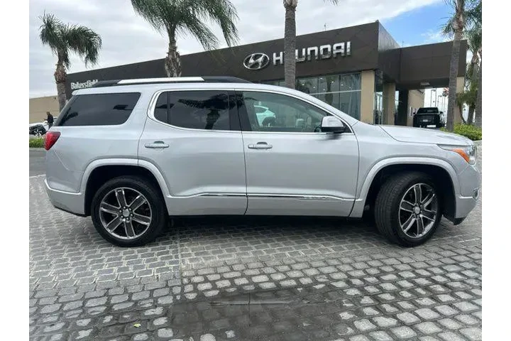 $20995 : GMC Acadia 2017 Denali 4dr S image 5