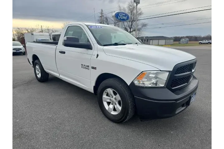 $17995 : Ram 1500 2016 4x2 Tradesman image 4