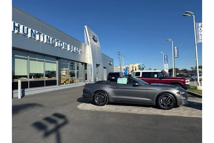 $19977 : Ford Mustang 2021 EcoBoost P image 9