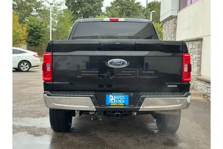 $35895 : Ford F-150 2022 4x4 XLT 4dr image 4