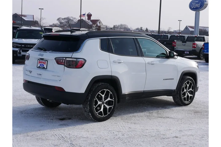 $21992 : Jeep Compass 2025 4x4 Limite image 5