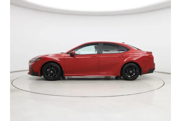 $31998 : Toyota Camry 2025 SE 4dr Sed image 3