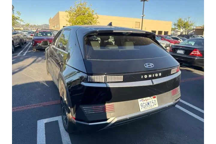 $25995 : Hyundai IONIQ 5 2023 SEL 4dr image 2