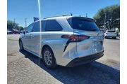 $28997 : Toyota Sienna 2021 XLE 7-Pas thumbnail