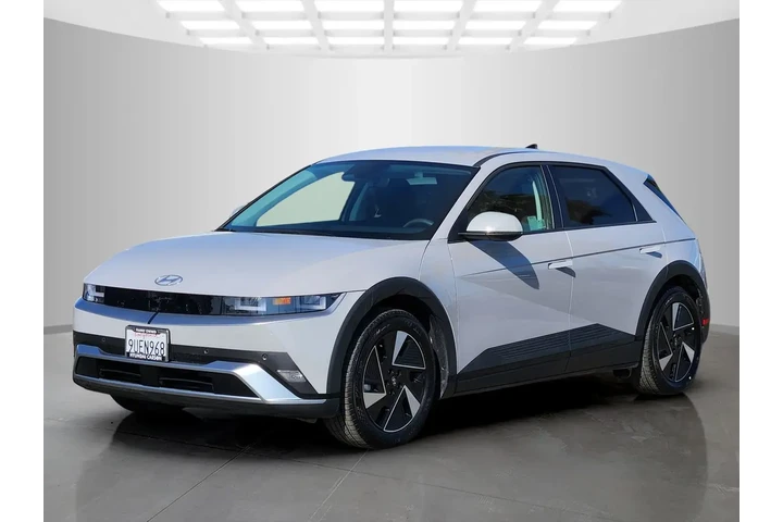 $32753 : Hyundai IONIQ 5 2025 SE 4dr image 4