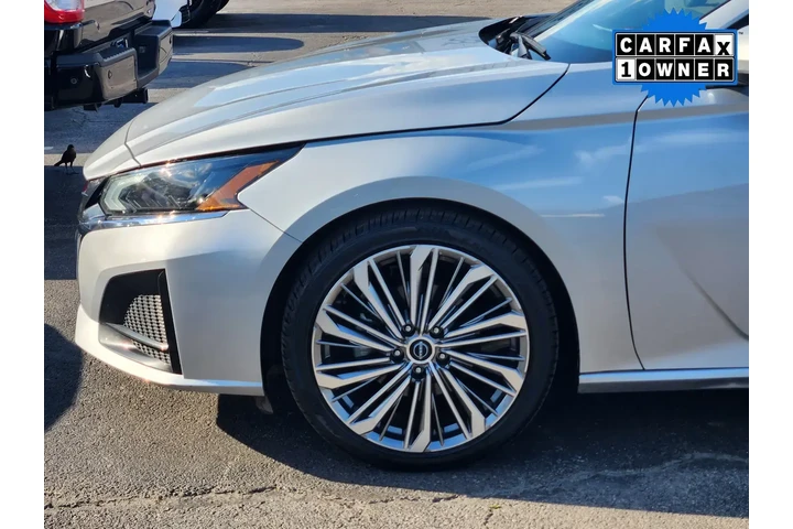 $21459 : Nissan Altima 2023 2.5 SL 4d image 9