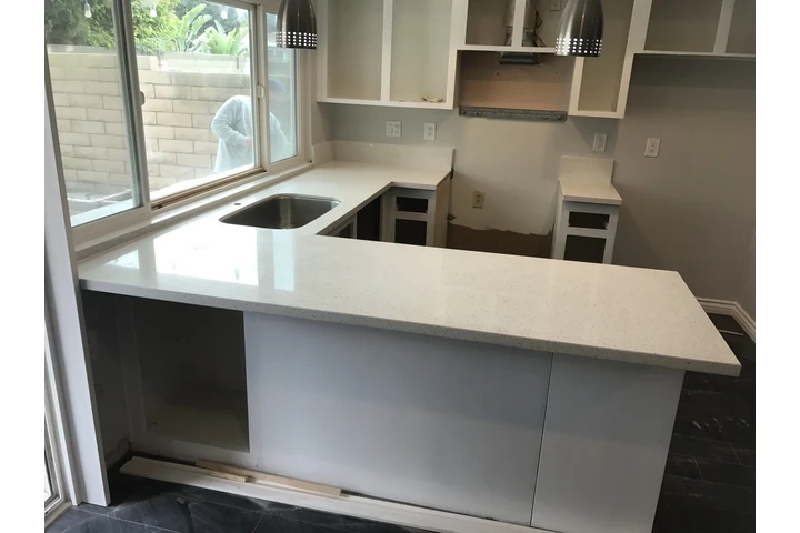 Elegant Stone image 1