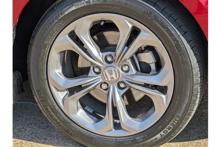 $24770 : Honda Accord 2024 EX 4dr Sed image 9