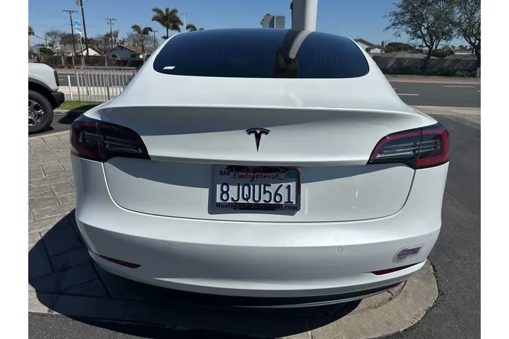 $20988 : Tesla Model 3 2019 Mid Range image 6