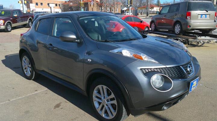 $8999 : 2011 JUKE SL image 5