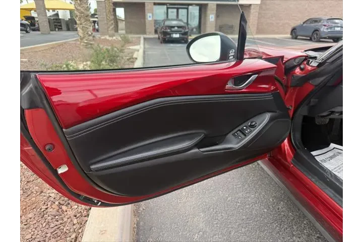 $30999 : Mazda MX-5 Miata 2024 Grand image 9