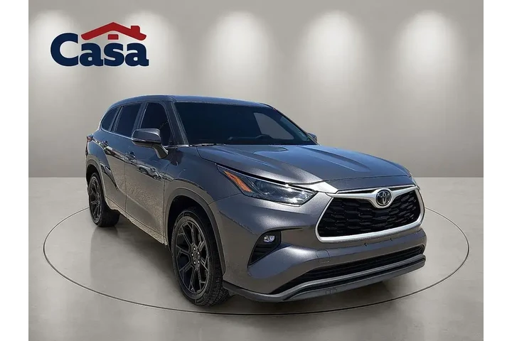$29500 : Toyota Highlander 2023 LE 4d image 4