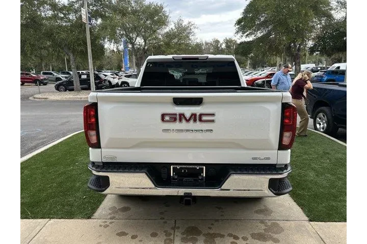 $35891 : GMC Sierra 1500 2023 4x4 SLE image 6