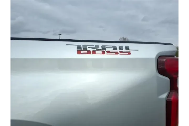 $39999 : Chevrolet Silverado 1500 Lim image 6