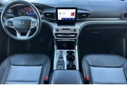 $26875 : Ford Explorer 2022 AWD XLT 4 thumbnail