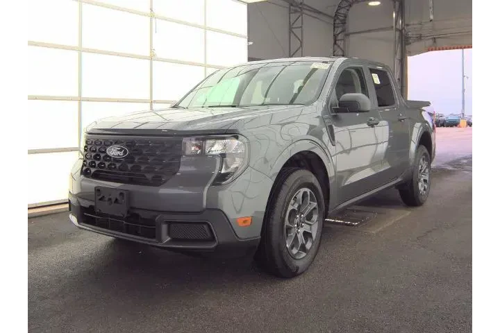 $33999 : Ford Maverick 2026 AWD XLT 4 image 1